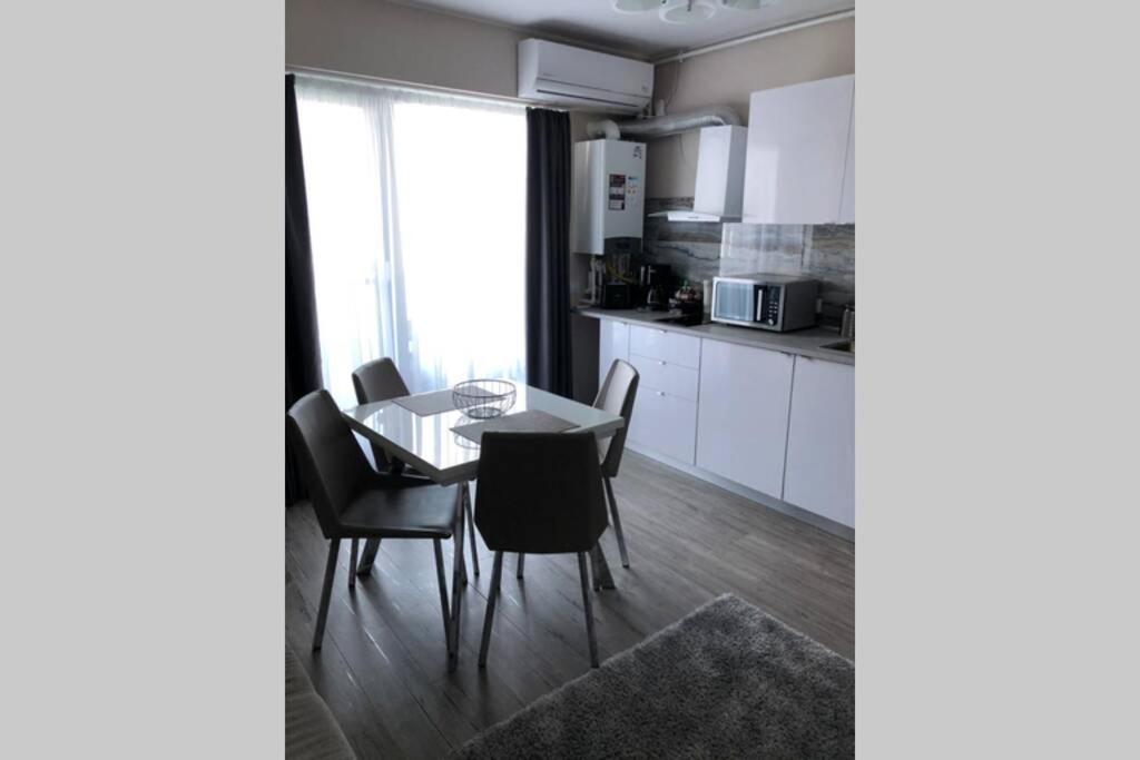 מאמאיה Lake View Apartament מראה חיצוני תמונה