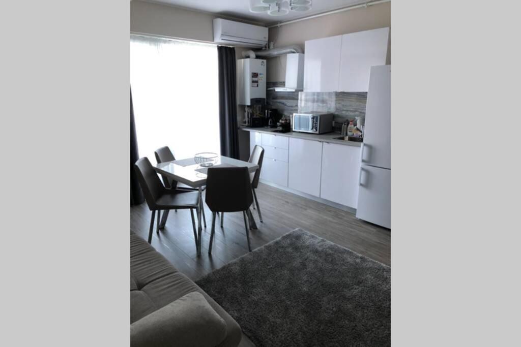 מאמאיה Lake View Apartament מראה חיצוני תמונה